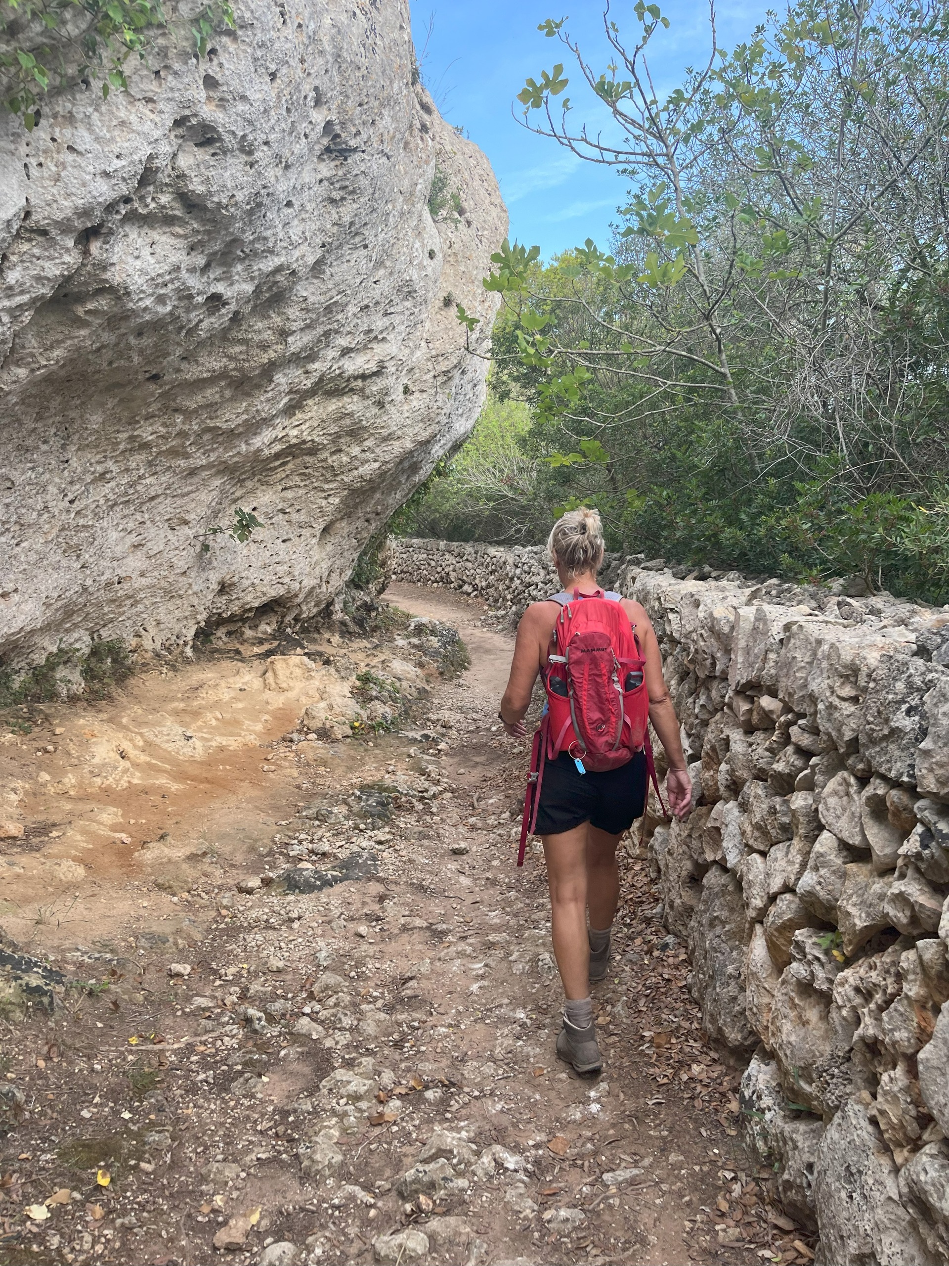 Cave Trail_1